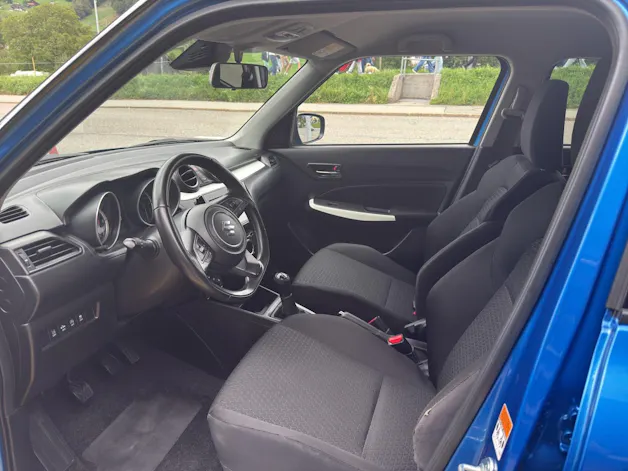 Suzuki Swift 1.2 Compact Top Hybrid 4x4