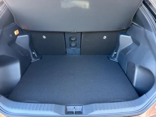 Toyota Yaris Cross 1.5 VVT-i HSD Premium AWD