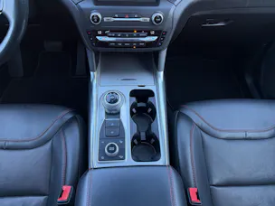 FORD Explorer ST-Line 3.0 V6 Plug-in Hybrid  (CH) ** 7 Places **
