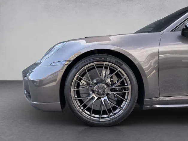 PORSCHE 911 Turbo S