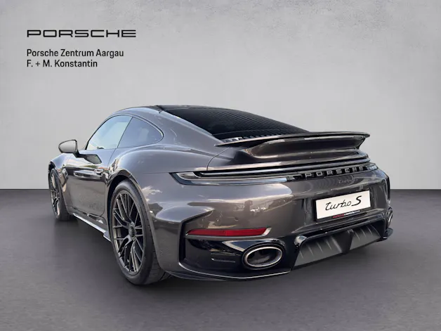 PORSCHE 911 Turbo S