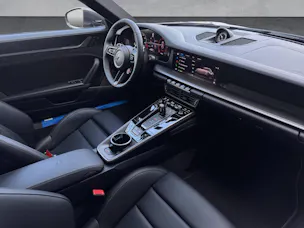 PORSCHE 911 Turbo S