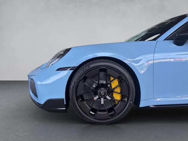 PORSCHE 911 Turbo S