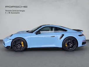 PORSCHE 911 Turbo S