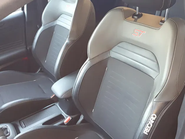 FORD Focus 2.3 EcoB ST