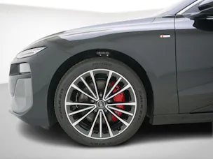AUDI A6 e-tron Avant Performance S line