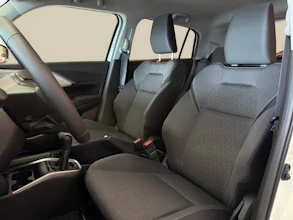 https://vehicle.imgix.net/4464907/586529fa-e54c-4688-b41a-307cc05d9400.jpg