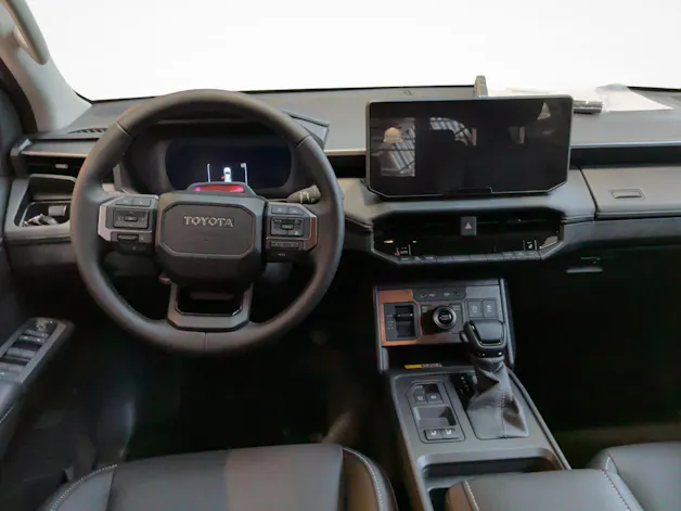 Toyota Hilux Double Cab.-Pick-up 2.8 D-4D MHEV 204 Style