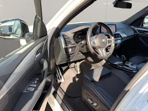 BMW X3 G01 20d xDrive paddles