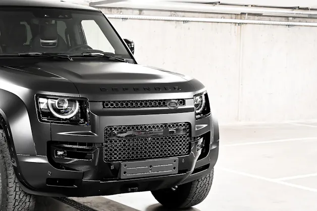 Land Rover Defender 110 4.4 V8 Octa Black
