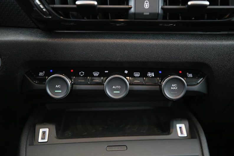 image du véhicule CITROEN C4
