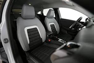 CITROEN Citroën C4 1.2 Hybrid Max