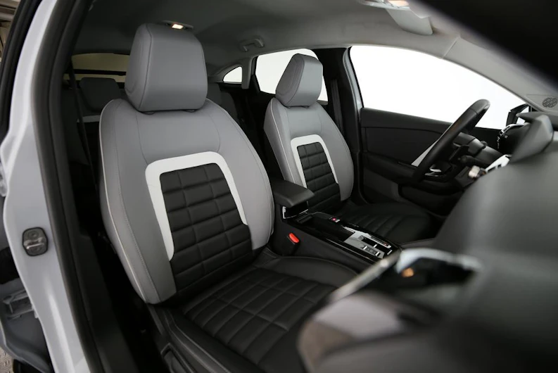 image du véhicule CITROEN C4
