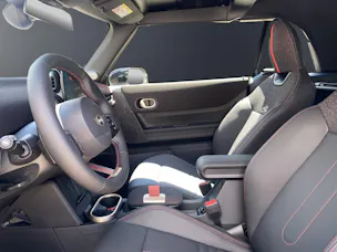 MINI Cabrio F67 2.0i John Cooper Works
