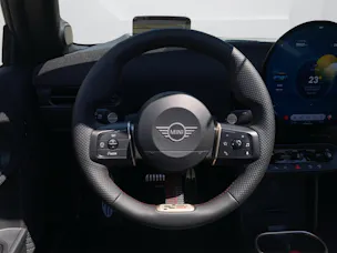 MINI Cabrio F67 2.0i John Cooper Works