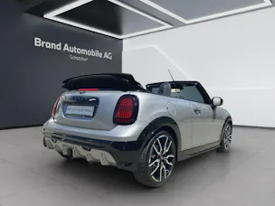 MINI Cabrio F67 2.0i John Cooper Works