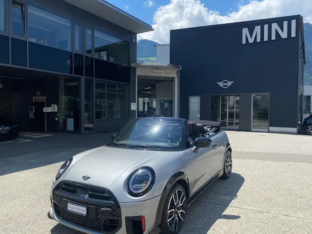 MINI Cabrio F67 2.0i John Cooper Works