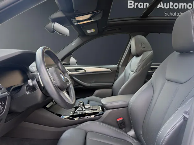 BMW X3 30e xDrive SAG