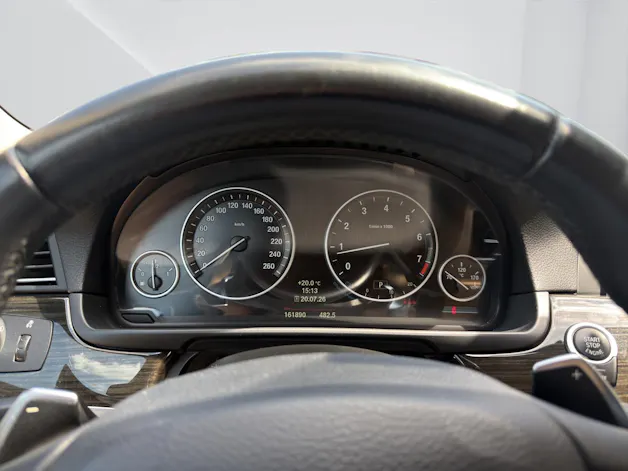 BMW 550i xDrive SAG