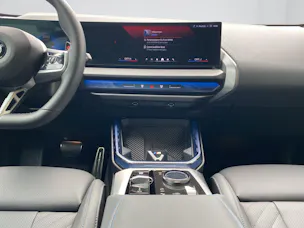 BMW X3 M50i