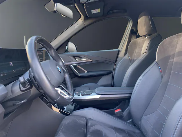 BMW X1 23i xDrive paddles