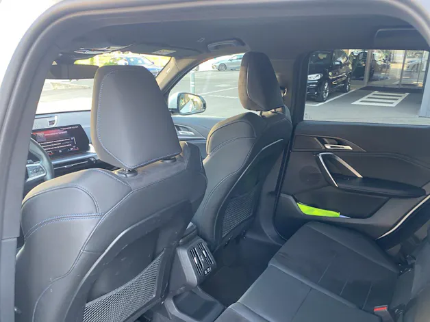 BMW X1 23i xDrive paddles