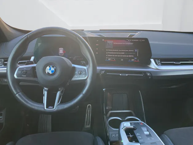 BMW X1 23i xDrive paddles