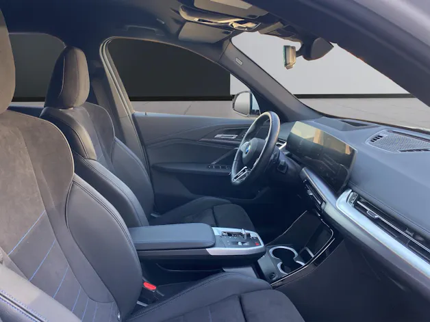 BMW X1 23i xDrive paddles