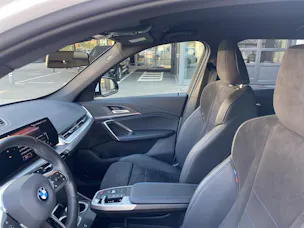 BMW X1 23i xDrive paddles