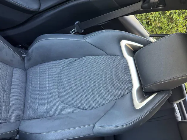 Toyota C-HR 2.0 HEV Style 4x4