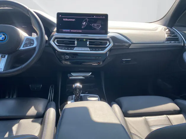 BMW X3 30e xDrive SAG