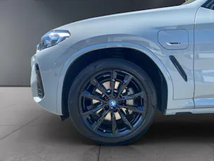 BMW X3 30e xDrive SAG