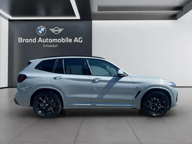 BMW X3 30e xDrive SAG