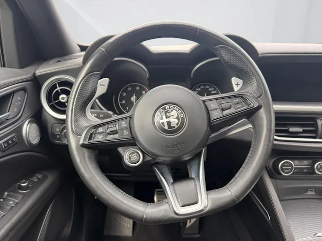 ALFA ROMEO Stelvio 2.0 Q4 280 Veloce