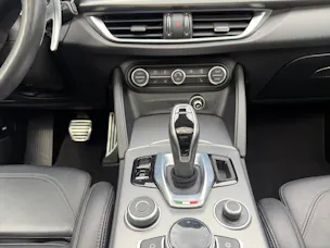 ALFA ROMEO Stelvio 2.0 Q4 280 Veloce