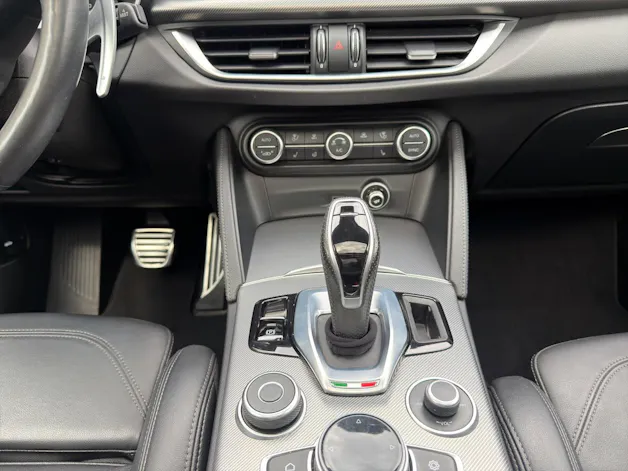 ALFA ROMEO Stelvio 2.0 Q4 280 Veloce