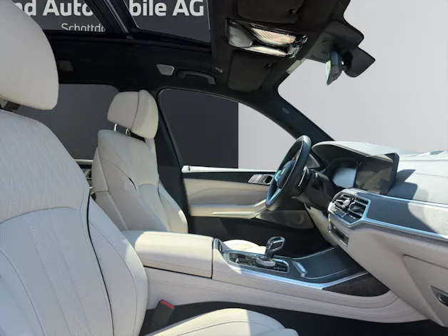 BMW X7 M50d