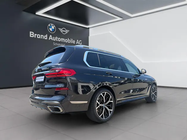 BMW X7 M50d