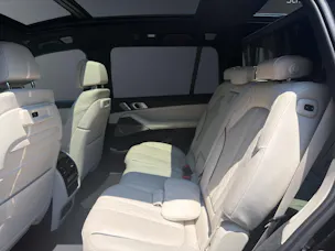 BMW X7 M50d