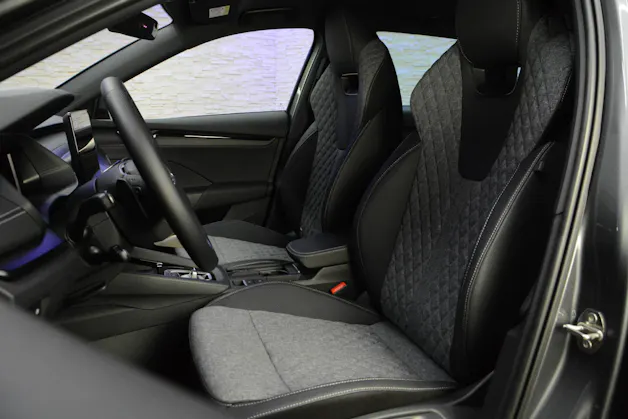 SKODA Octavia Combi 1.5 TSI SportLine DSG