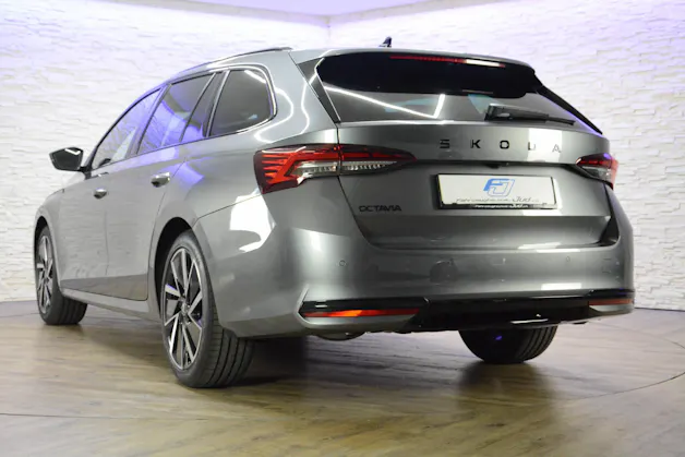 SKODA Octavia Combi 1.5 TSI SportLine DSG