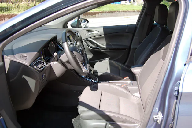 OPEL Astra 1.6 T eTEC OPC Line S/S