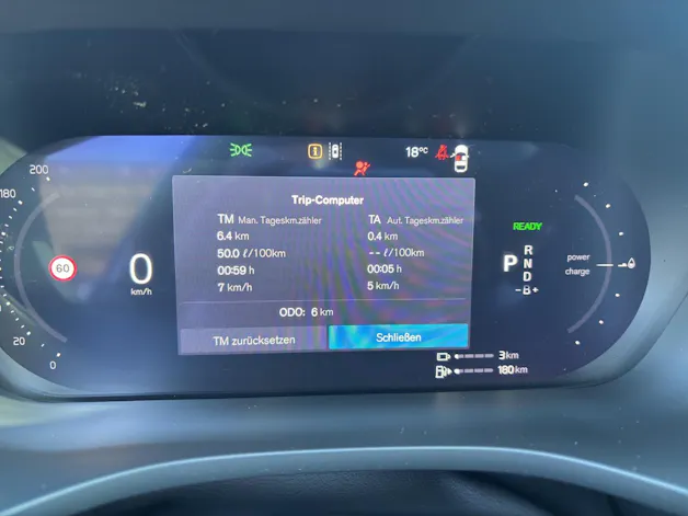 VOLVO XC60 2.0 T8 TE Ultra Dark eAWD