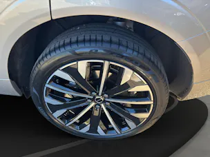VOLVO XC60 2.0 T8 TE Ultra Dark eAWD