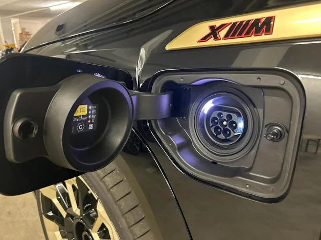 BMW XM Label Plug-in Hybrid