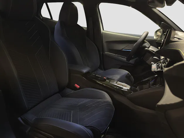 PEUGEOT 2008 1.2 Hybrid 145 GT Exclusive