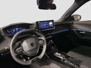PEUGEOT 2008 1.2 Hybrid 145 GT Exclusive