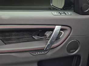https://vehicle.imgix.net/4465110/9ff4678b-3134-4df7-9bc9-f297f0de8fe5.jpg