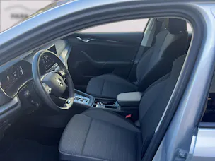 SKODA Octavia Combi 1.5 TSI G-TEC Ambition DSG