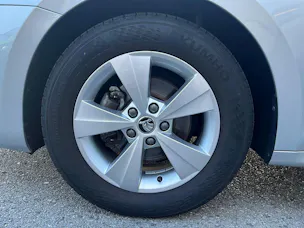 SKODA Octavia Combi 1.5 TSI G-TEC Ambition DSG